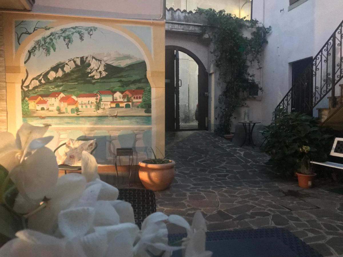 レッコ La Ca' Del Masenzi Massenzio'S House (Adults Only) Bed & Breakfast エクステリア 写真
